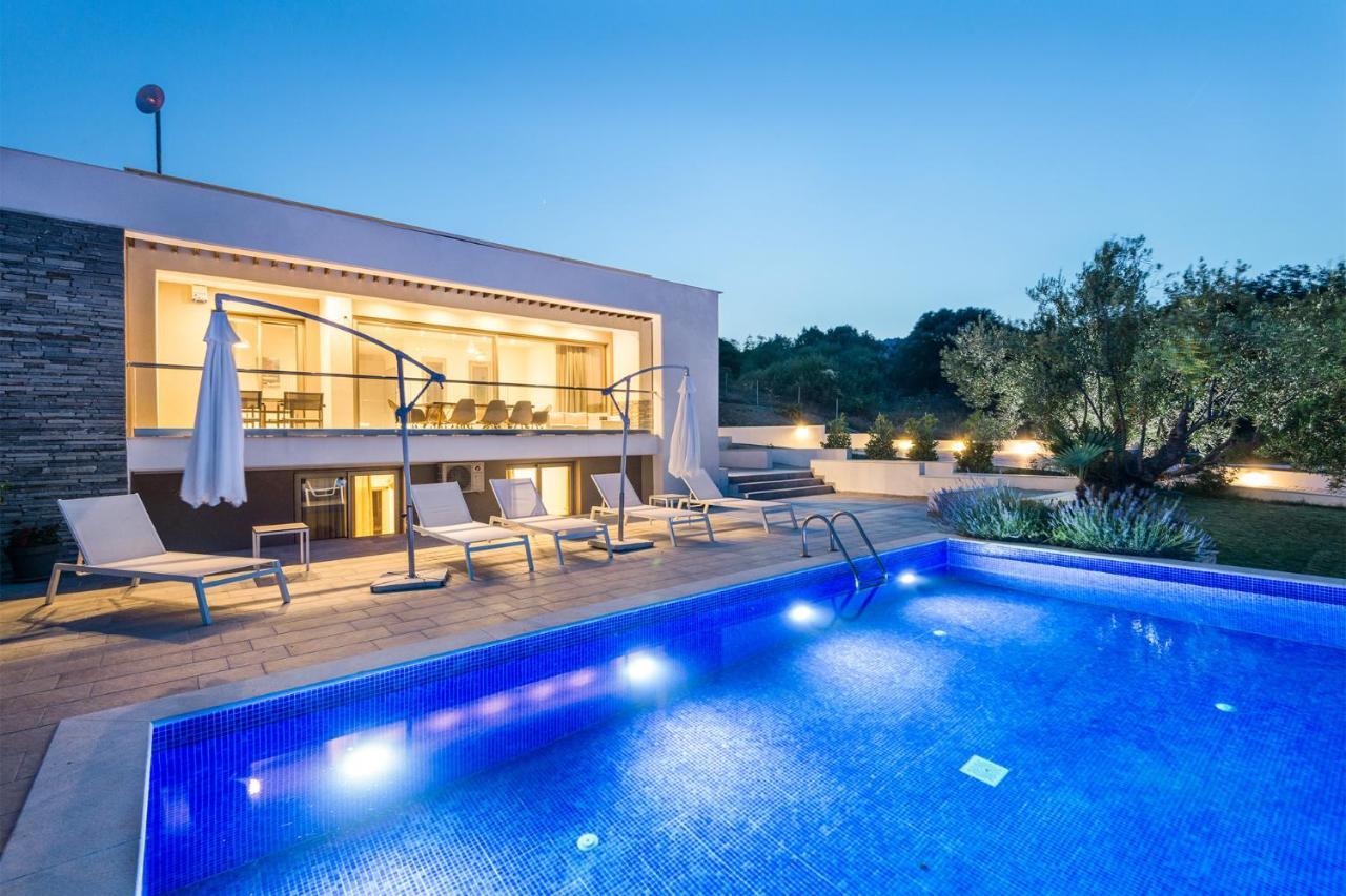 Afisia Villas Sarti Ngoại thất bức ảnh